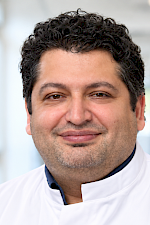Foto von Dr. Ömür Akhavuz